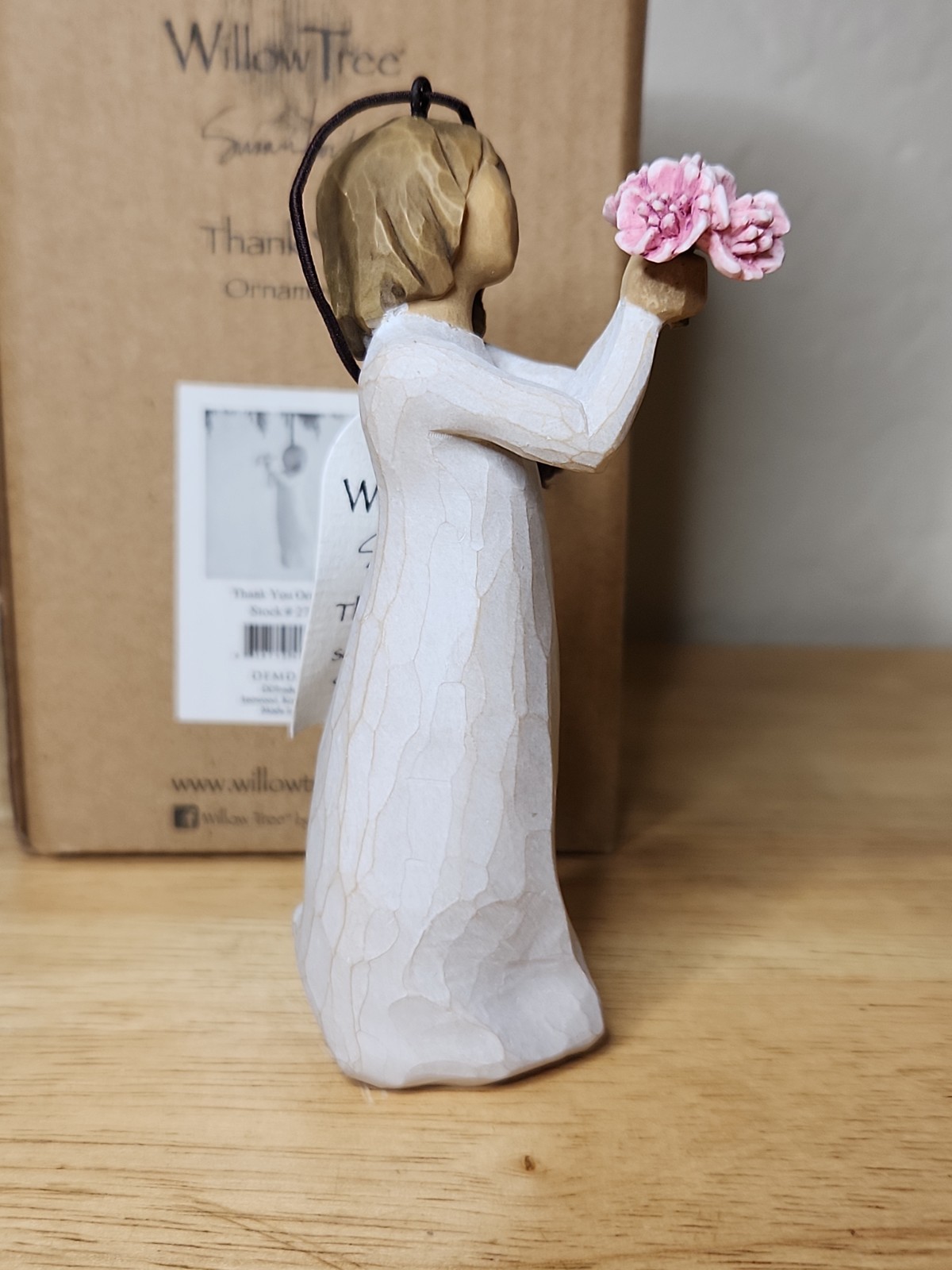 Willow Tree Thank You Girl With Flowers Ornament 2016 Ornament 27574