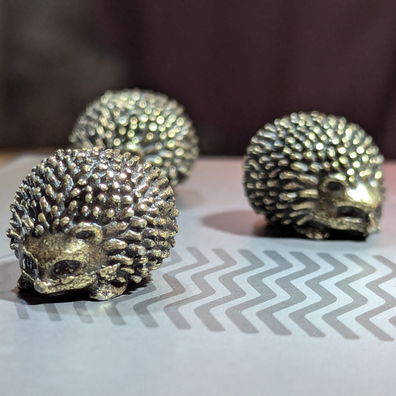 🦔💕CUTE Brass Hedgehog Animal Pet Figurine Small Statue Home Decor Trinket Gift
