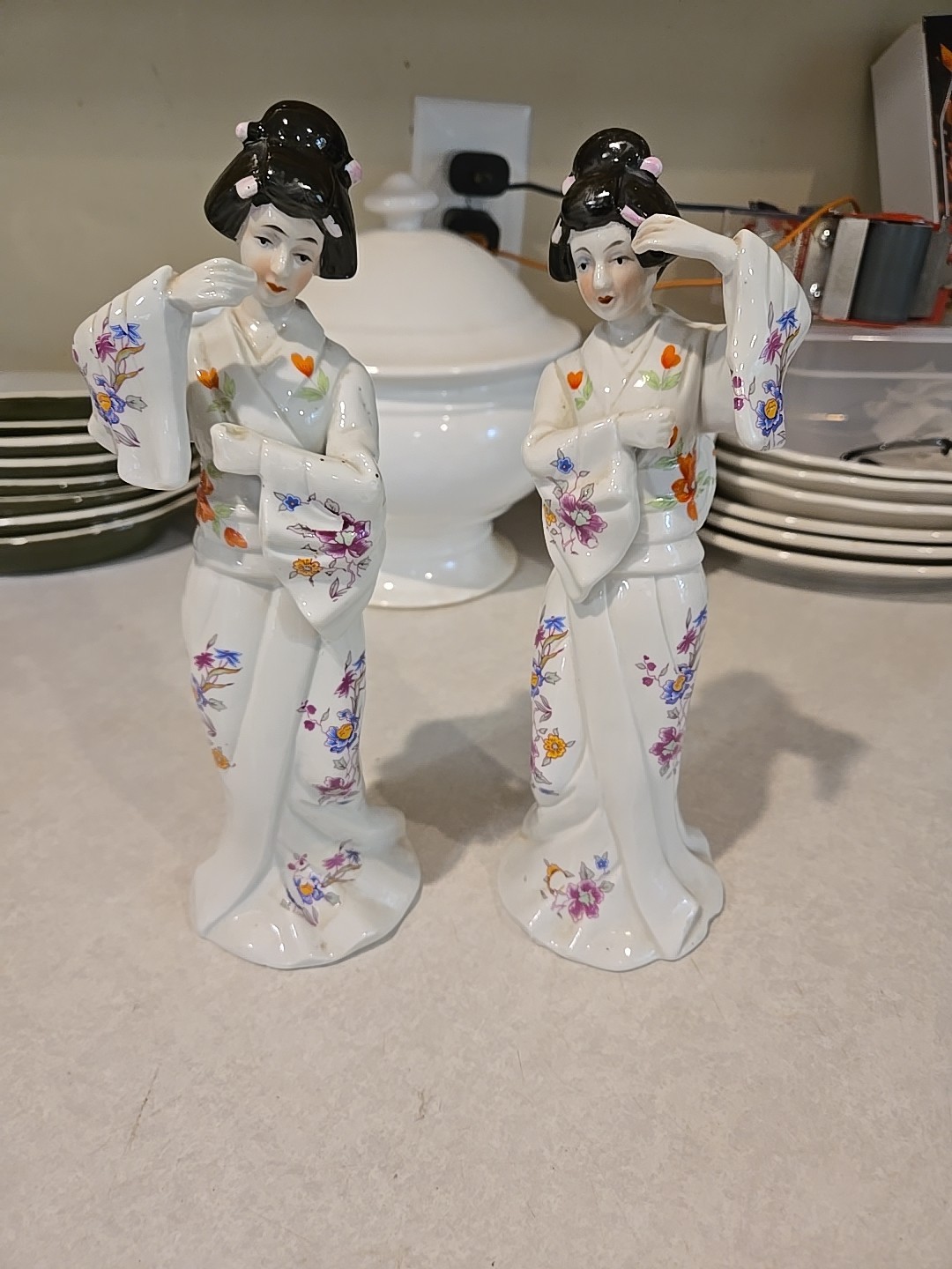Set Of 2 White Porcelain Geisha Girl Figurines