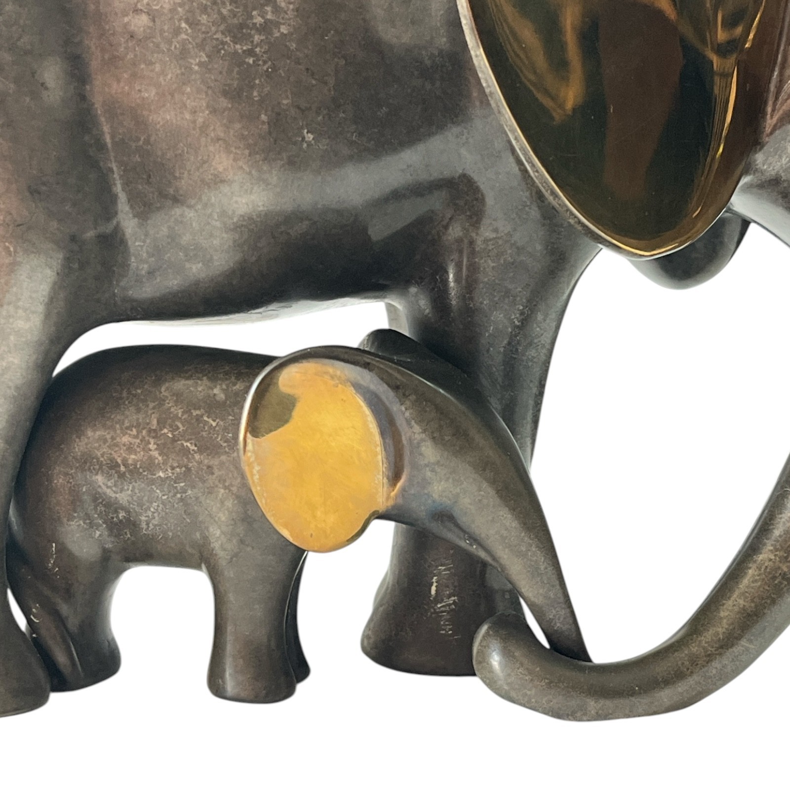 Loet Vanderveen (1921-2015) Bronze Elephant & Baby Model 198 #67/750 USA 1994