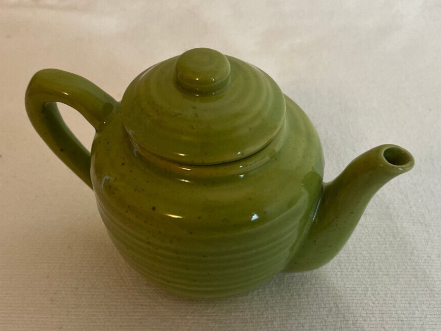 Small Tea Pot Country Living Dry Goods Green Speckled Collectible 3″ Tall