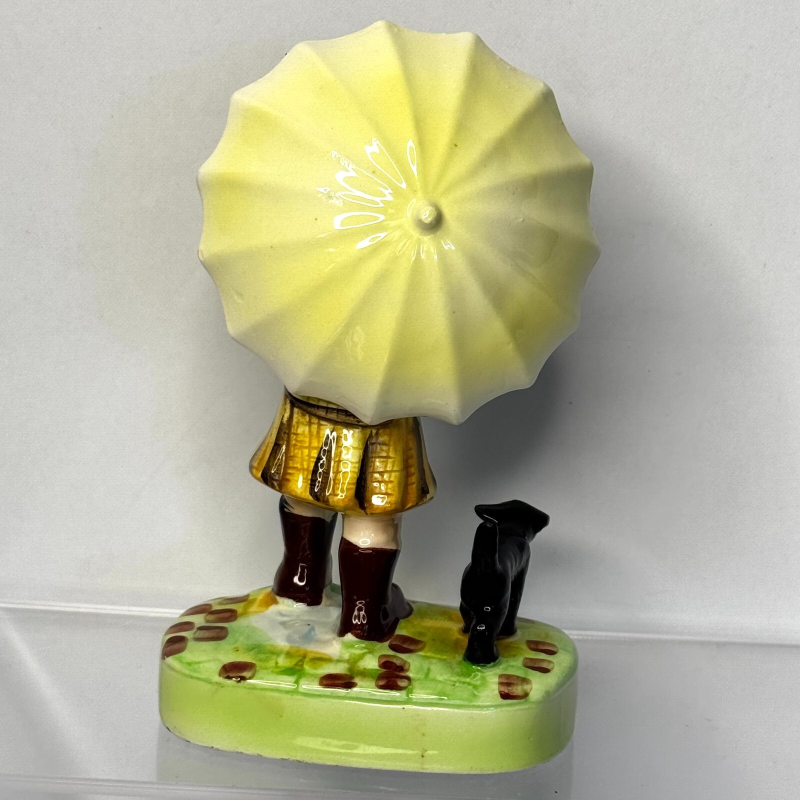 Vtg American Greetings Porcelain Ceramic 6″ Corp Girl with Umbrella Dog Figurine