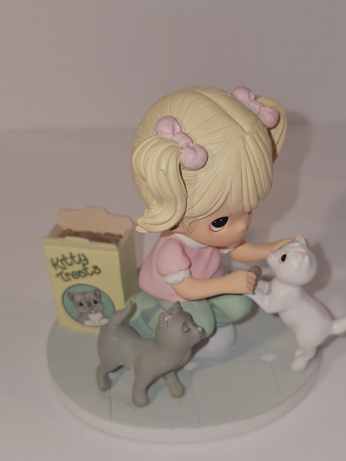 Precious Moments Pawprints on My Heart Collection “Cats are Angels with Whiskers