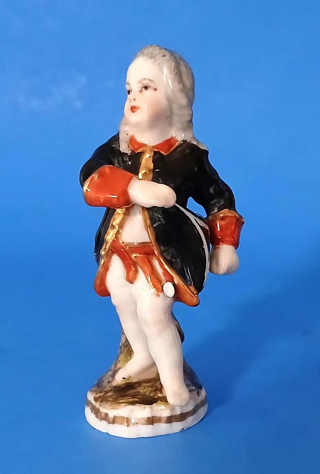 ANTIQUE German Berlin KPM Porcelain Figurine – Cupido Als Advokat – Rococo Atire