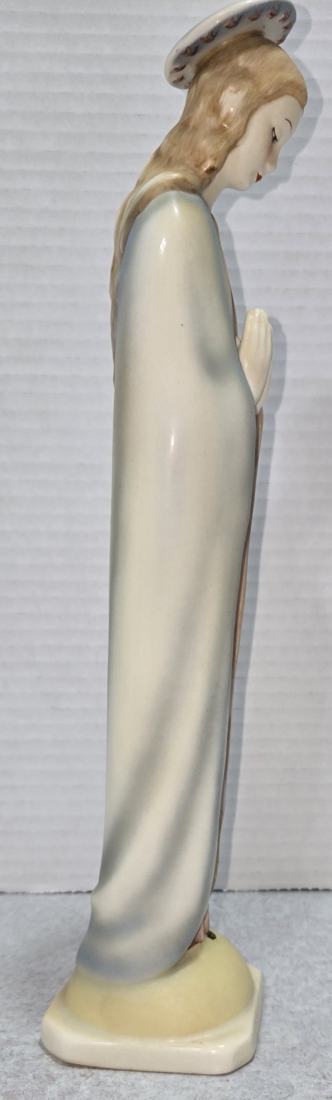Vintage Virgin Mary Goebel Praying Hummel Figurine 45/0 Hand Painted – READ