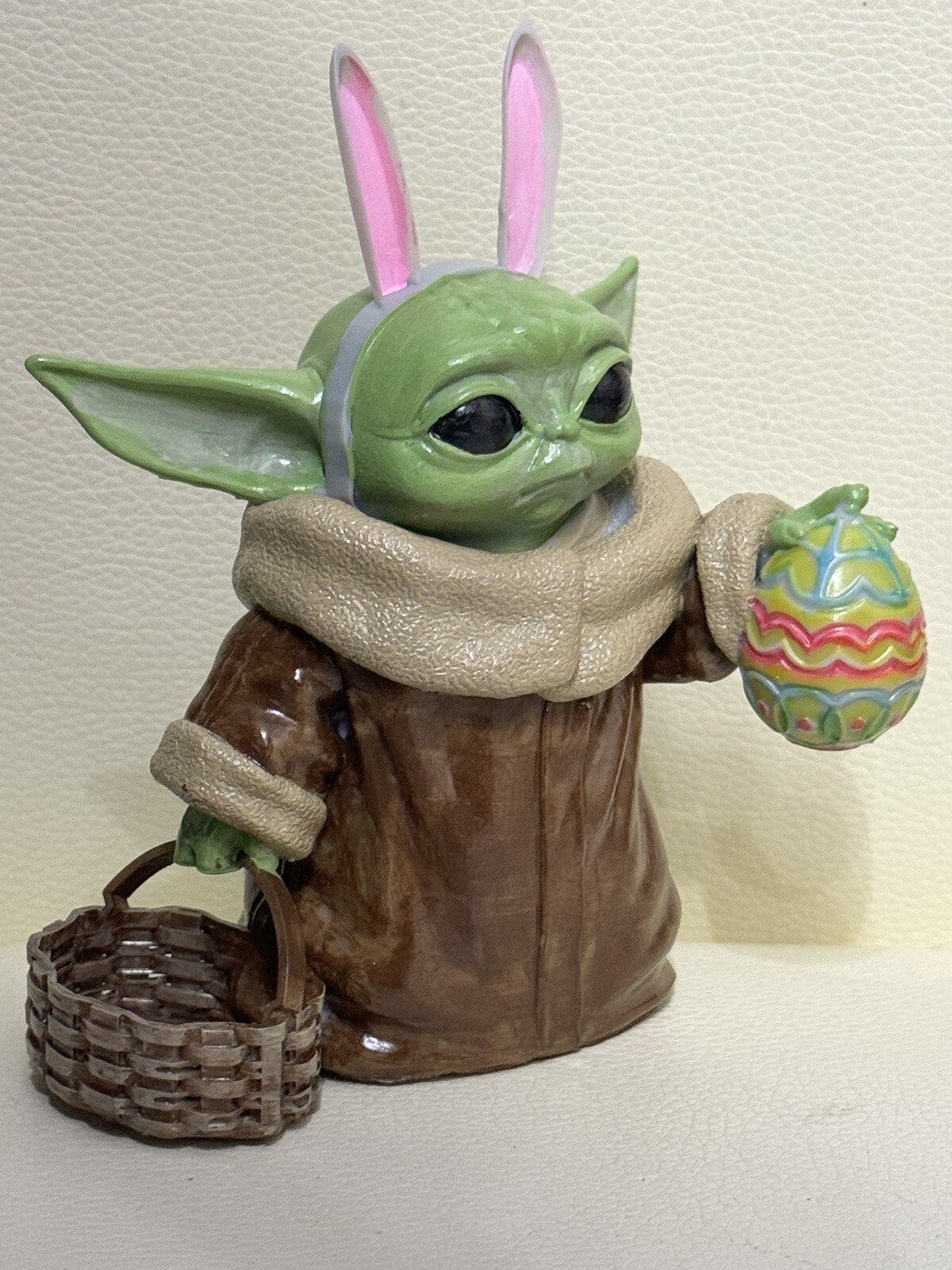 Easter Grogu ( Baby Yoda)