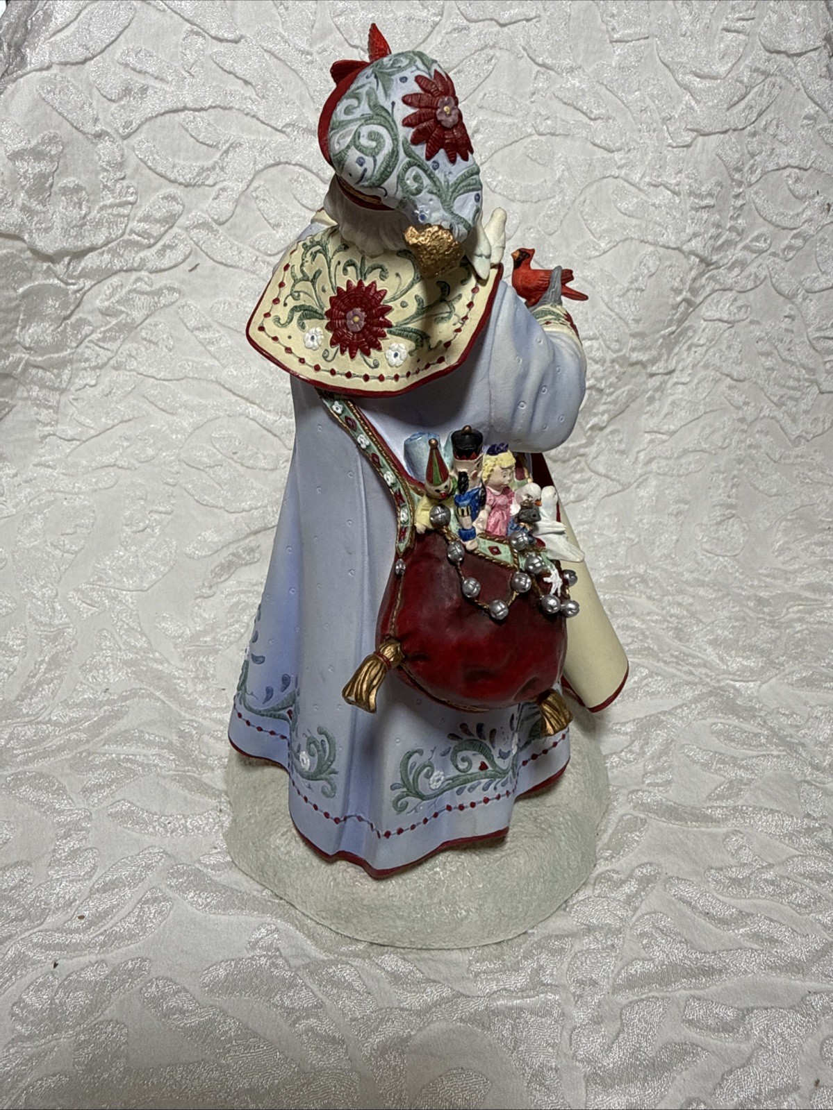 Lenox 2016 A Xmas Traveler Santa Figurine By Lynn Bywaters w/ Cardinals Vintage