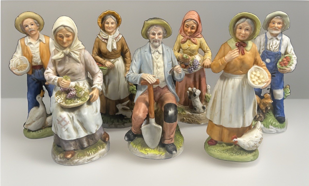 VINTAGE HOMCO PORCELAIN FARMERS Man & Woman Lot of 7 #1433 #1426 #1409 #1417
