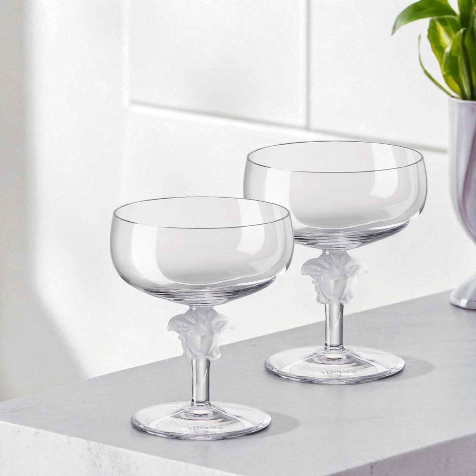 ​Versace Medusa Lumiere 2nd Edition Clear Champagne Goblet – Crystal