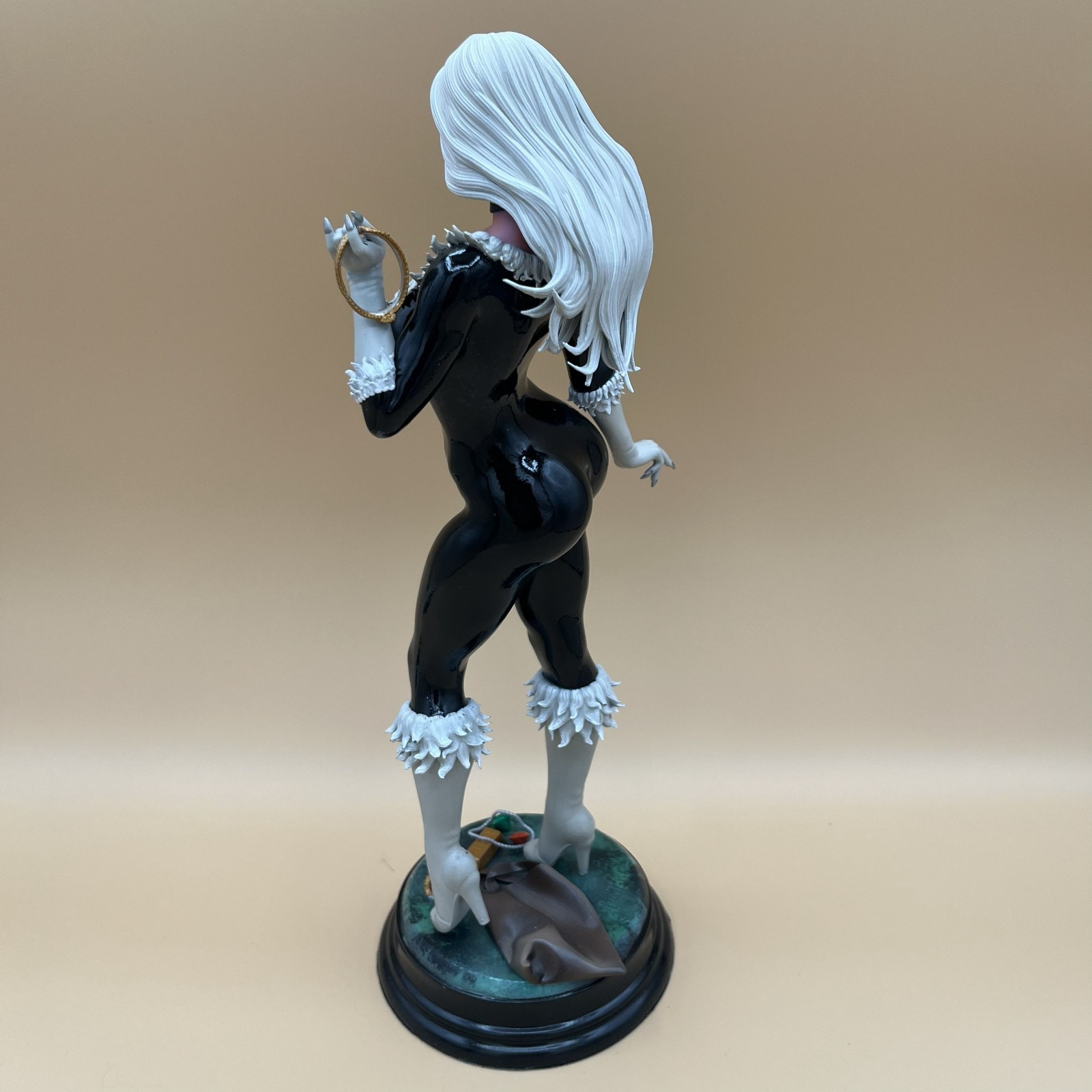 Hand-Painted Black Cat Thief Statue • Comic-Book Resin Figurine, Display Decor