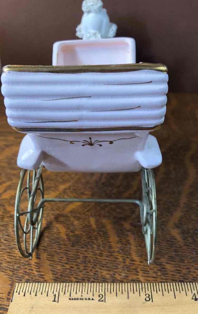 Vintage Napco Pink Gold Buggy Carriage Spaghetti Trim Poodle Dog Sleigh Planter
