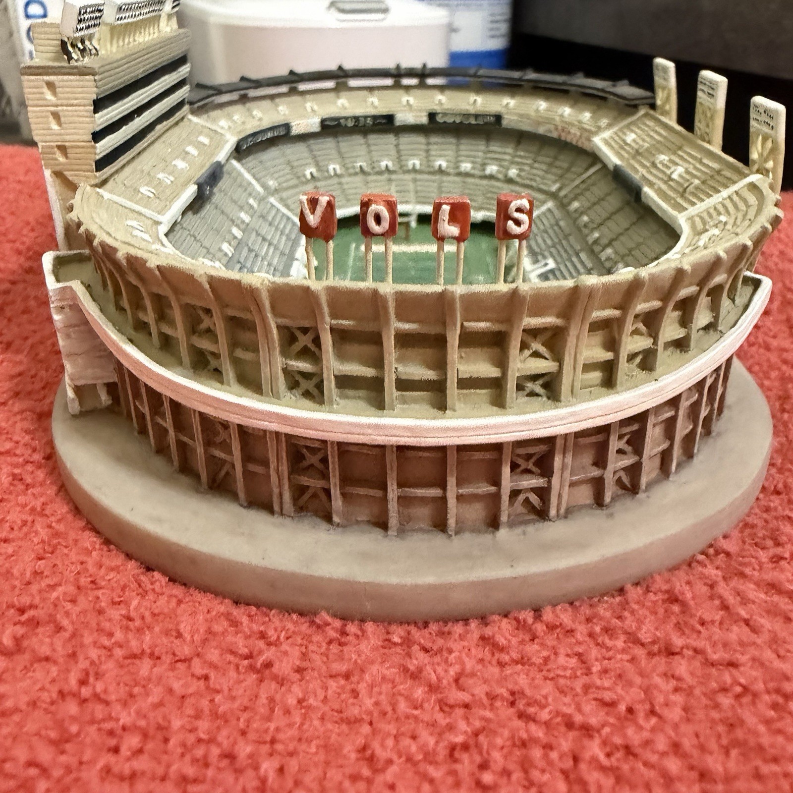 The Ridgewood Company Neyland Stadium Tennessee Volunteers 1999 Ceramic 3D 7in
