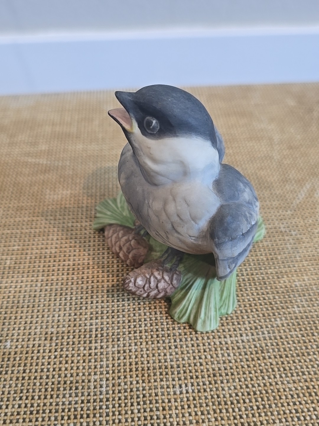 Vintage Boehm Baby Chickadee Bird Figurine Made In USA #461 Pinecones