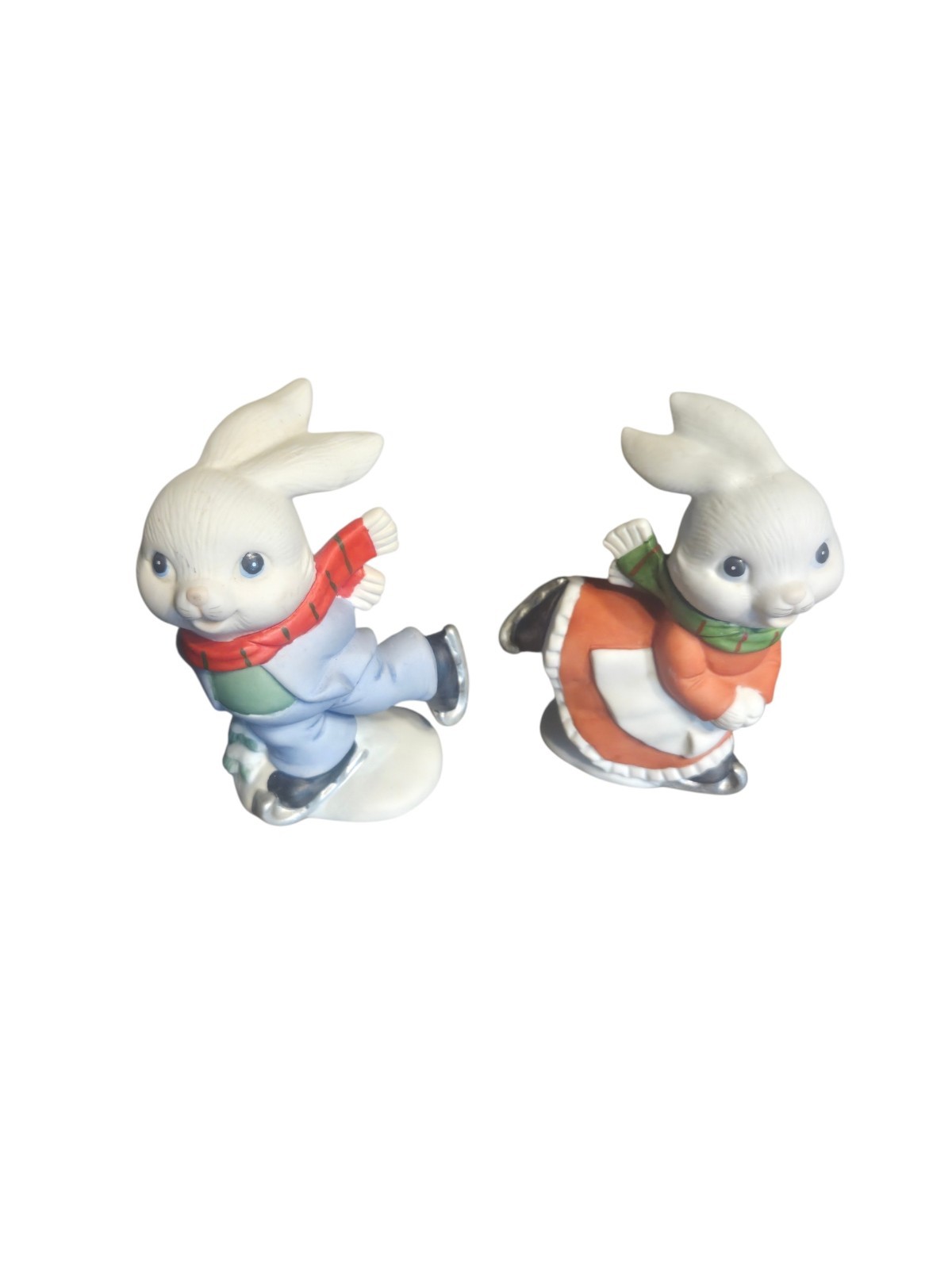Vtg Christmas Pr HOMCO Figurines Ice Skating Girl Boy Bunnies 4″ Winter Decor