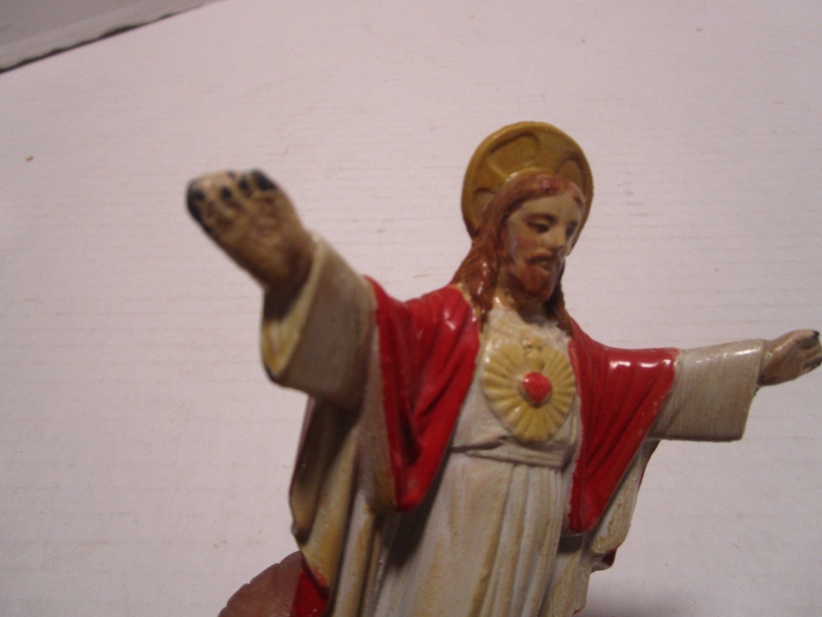 Antique Cast Spelter Metal JESUS Sacred Heart Figurine open arms 5.5” t 1900s