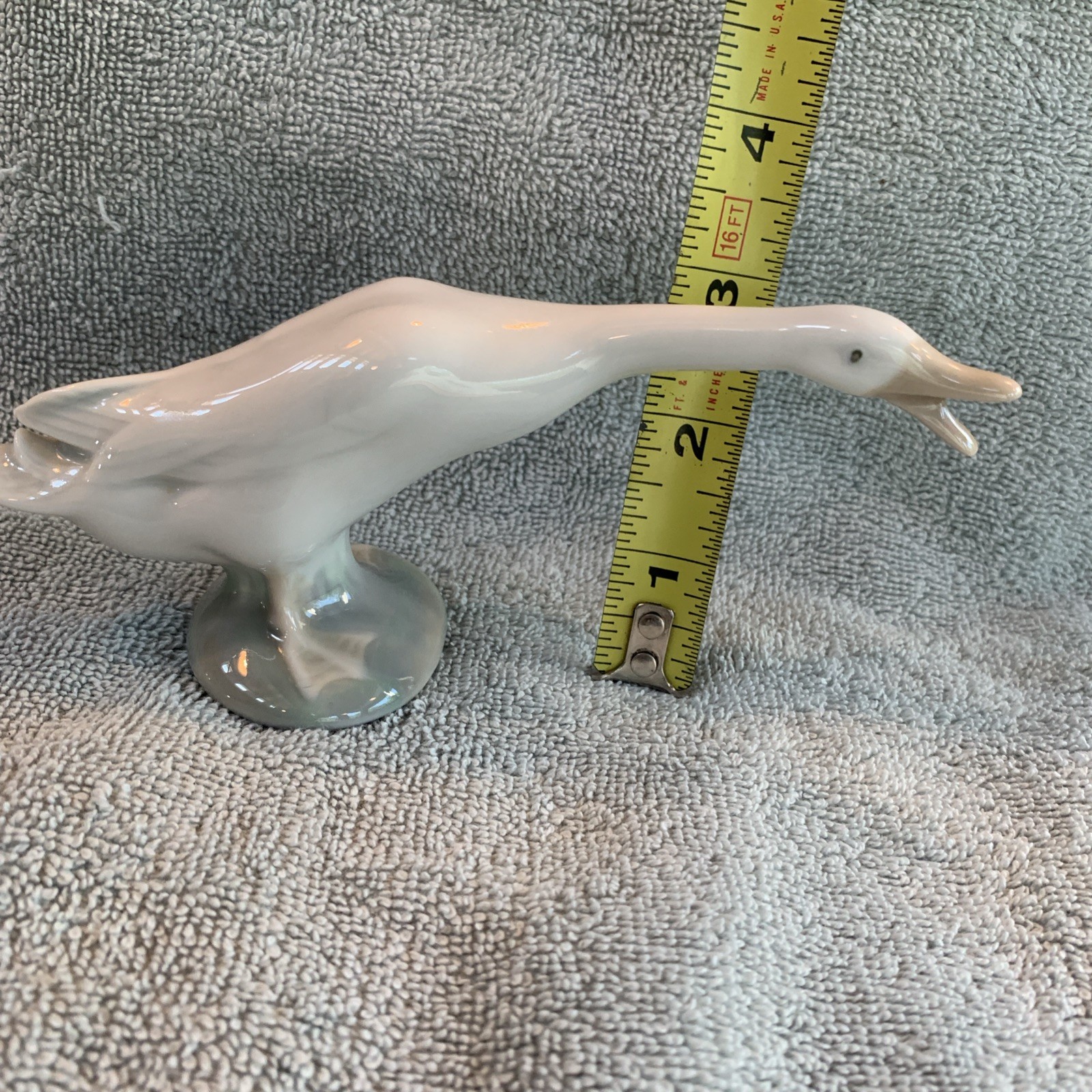 Lladro Small Goose Figurine Porcelain Bird Hand Made in Spain Blue Oval Base