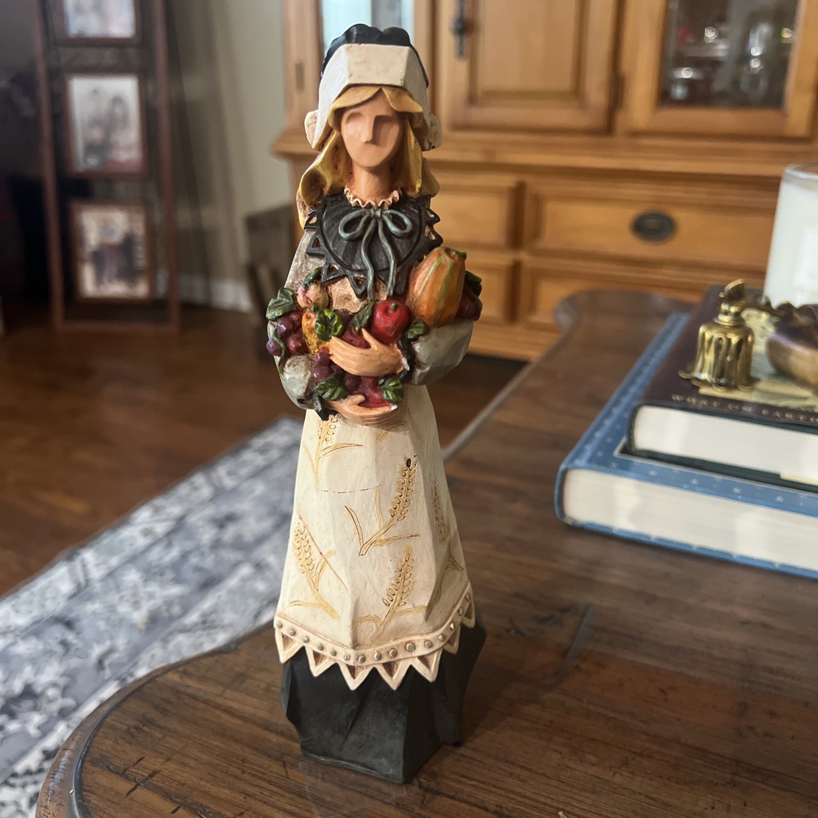 Pacific Rim Pilgrim Woman Figurine Cubist Harvest Thanksgiving Folk Art Resin 9”