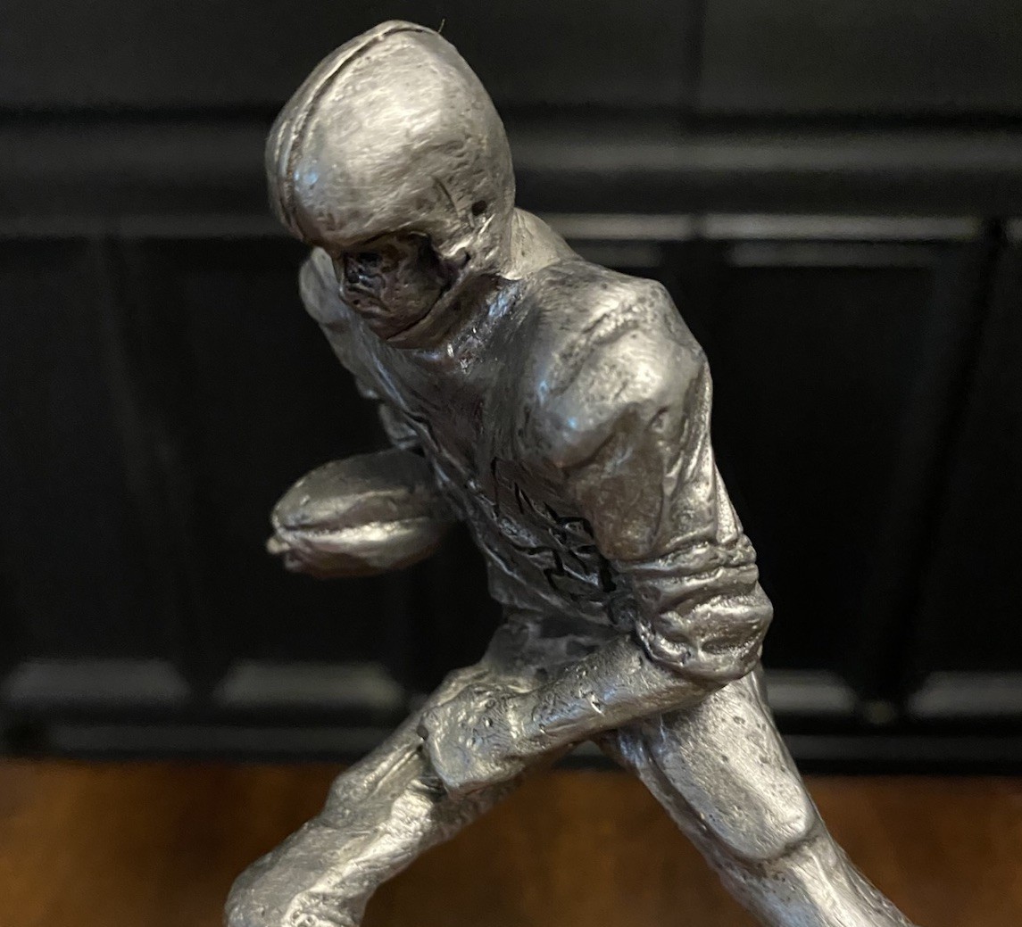 Signed 1979 Michael Ricker Ltd. Edition No. 414/500 Pewter Football Player