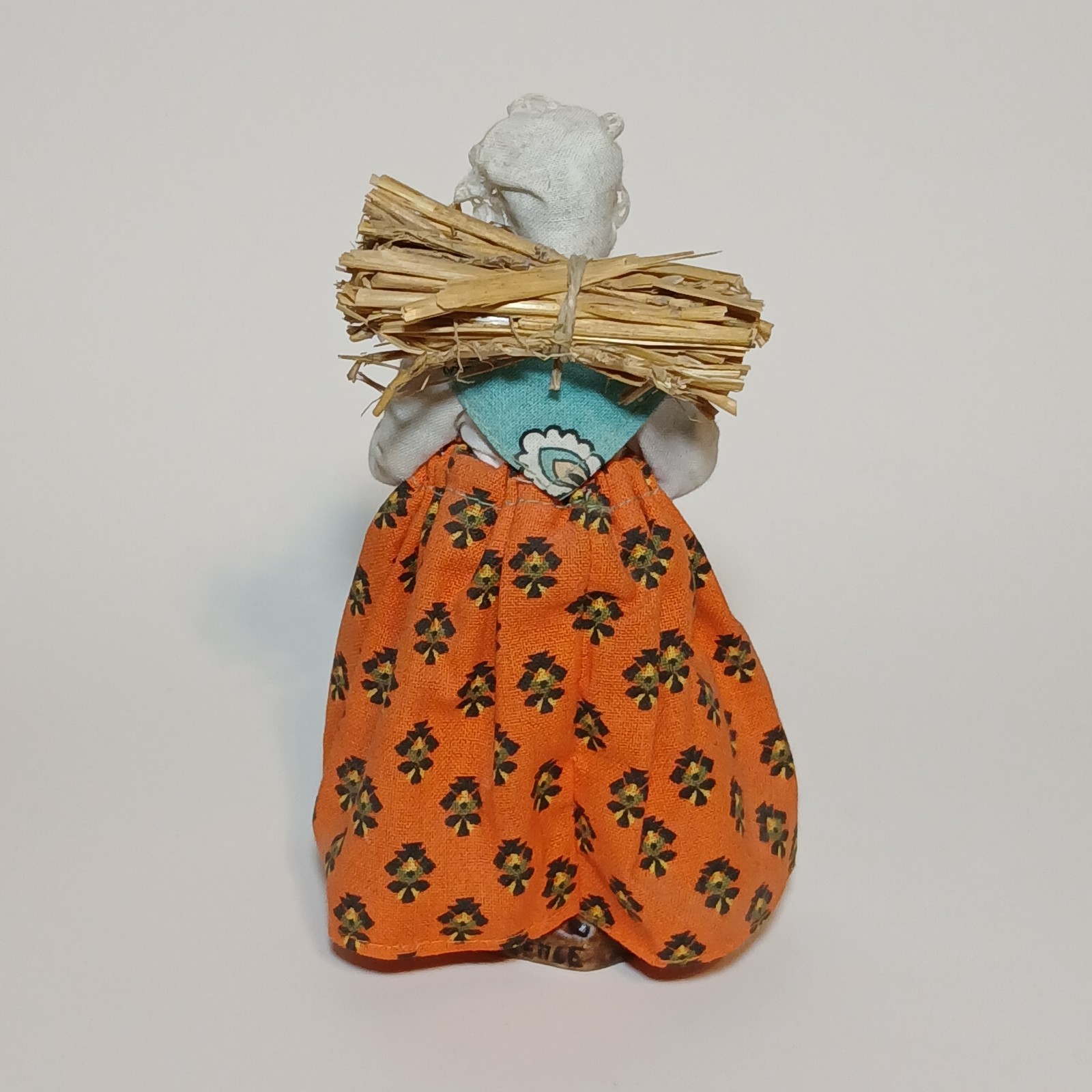 FRENCH FOLK ART DOLL- Colorful MARKET WOMAN with Straw SANTON de PROVENCE, 6″