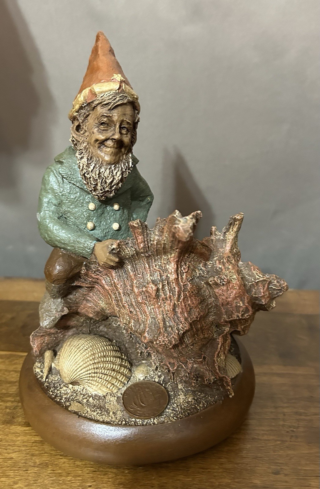 1983 Tom Clark – SKIPPER Sea Captain Gnome With Lg Seashell Figurine 8″ Tall #25