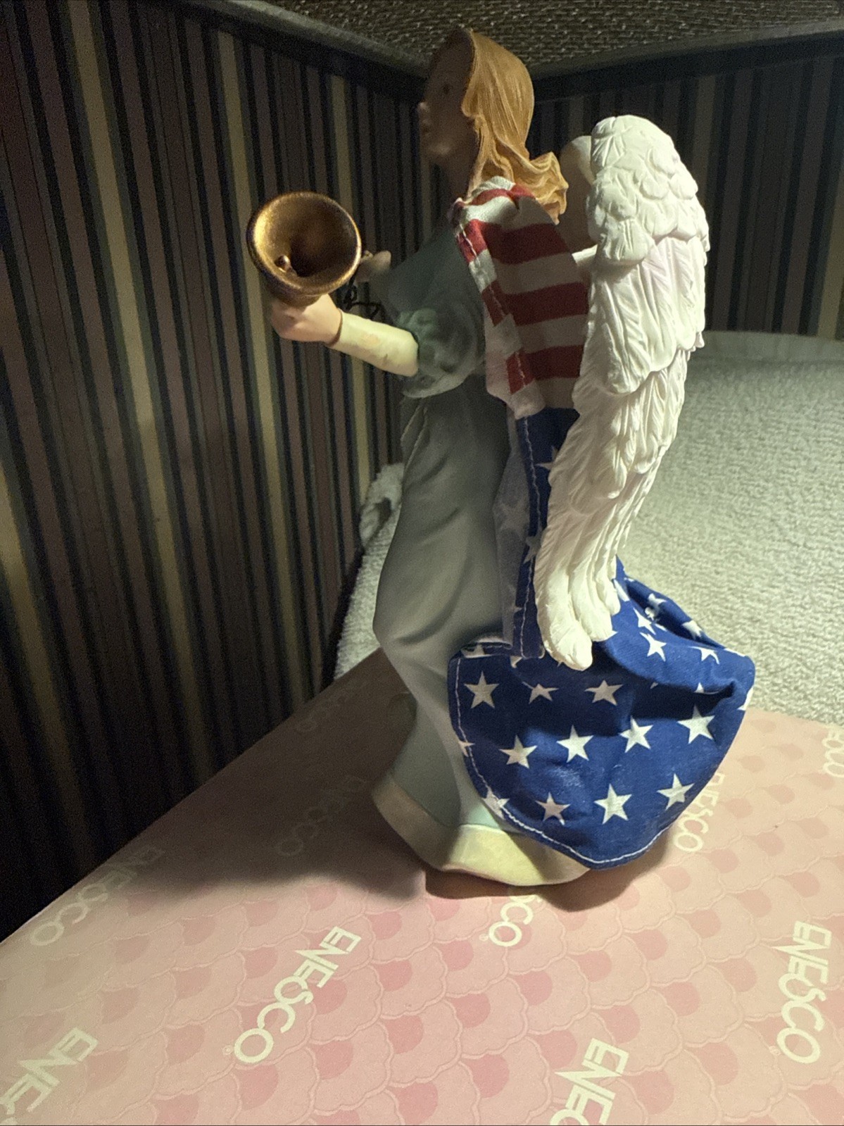 Enesco Freedom’s Graces Angel Of Faith Figurine