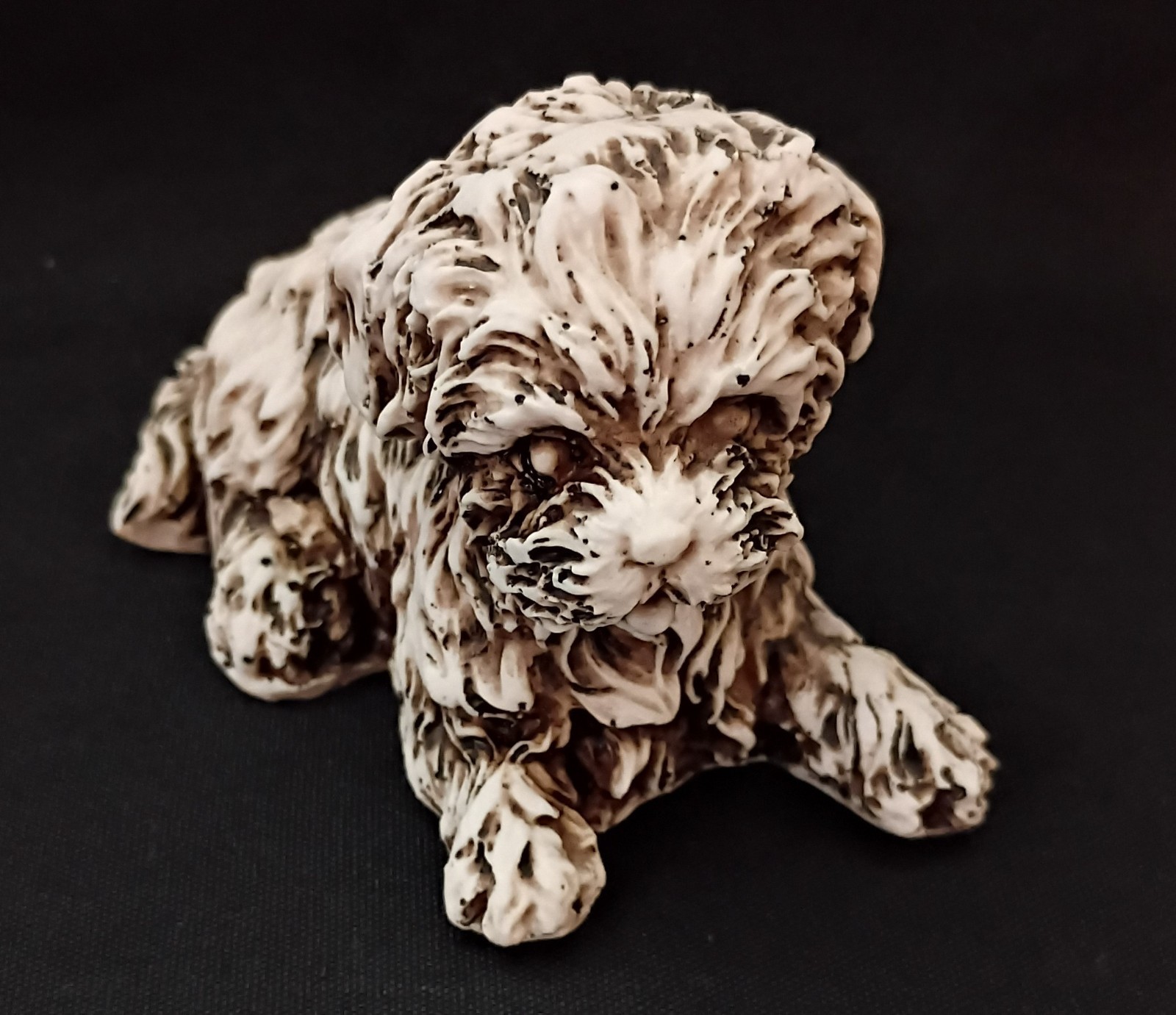 2014 Veronese Terrier Dog Figurine ❤️ Resin – 4″ x 2-1/4″ 🐶 Signed & Dated 🐶