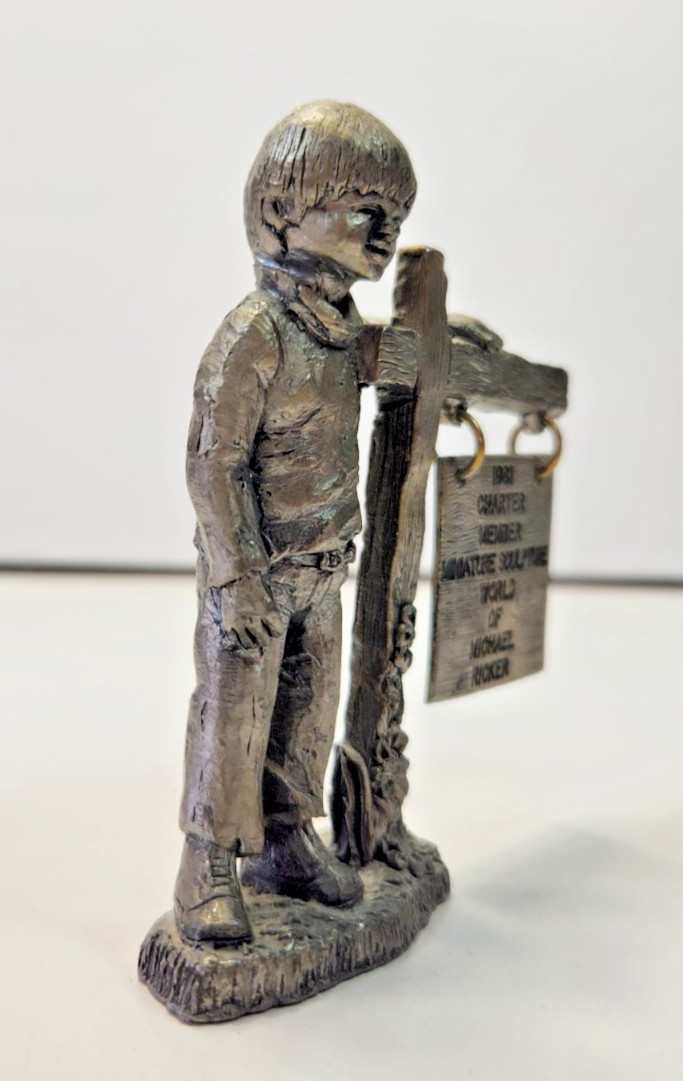 1981 VTG MICHAEL RICKER PEWTER “MICHAEL” COLLECTORS SOCIETY NO.1651 WITH PAPERS