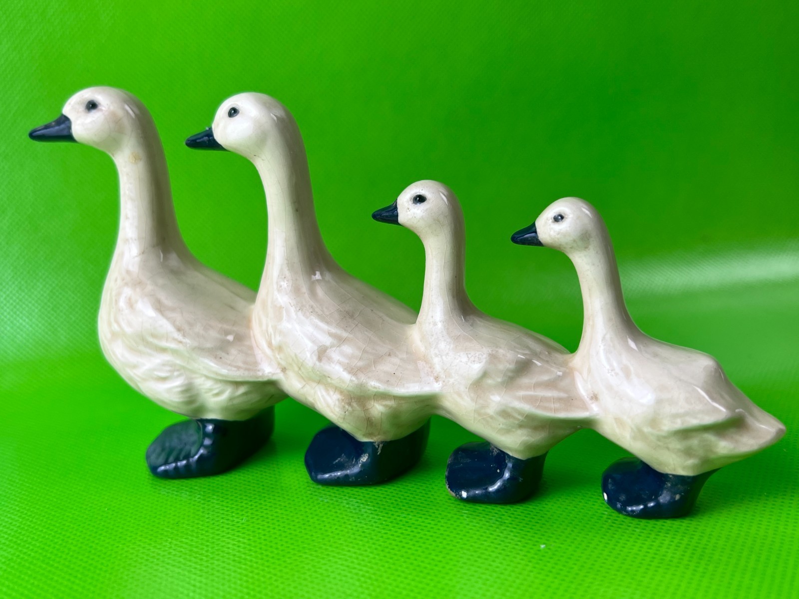 Porcelain Goose Family Figurine Ducks 4 in a row