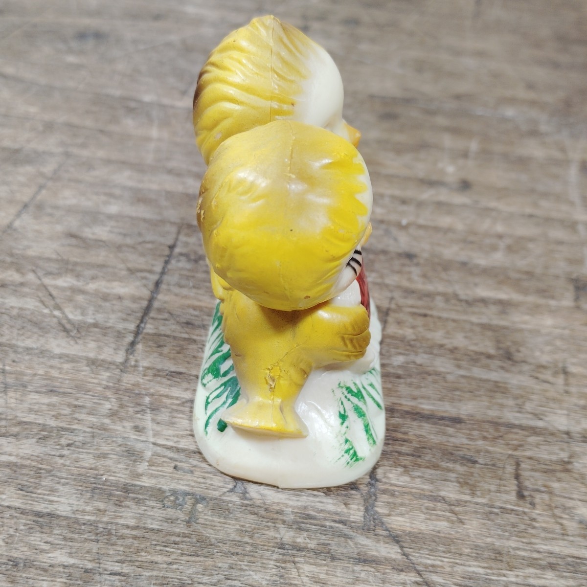 VTG Bisque Porcelain Anthropomorphic Birds Love Is All There Is Chicks Figurine
