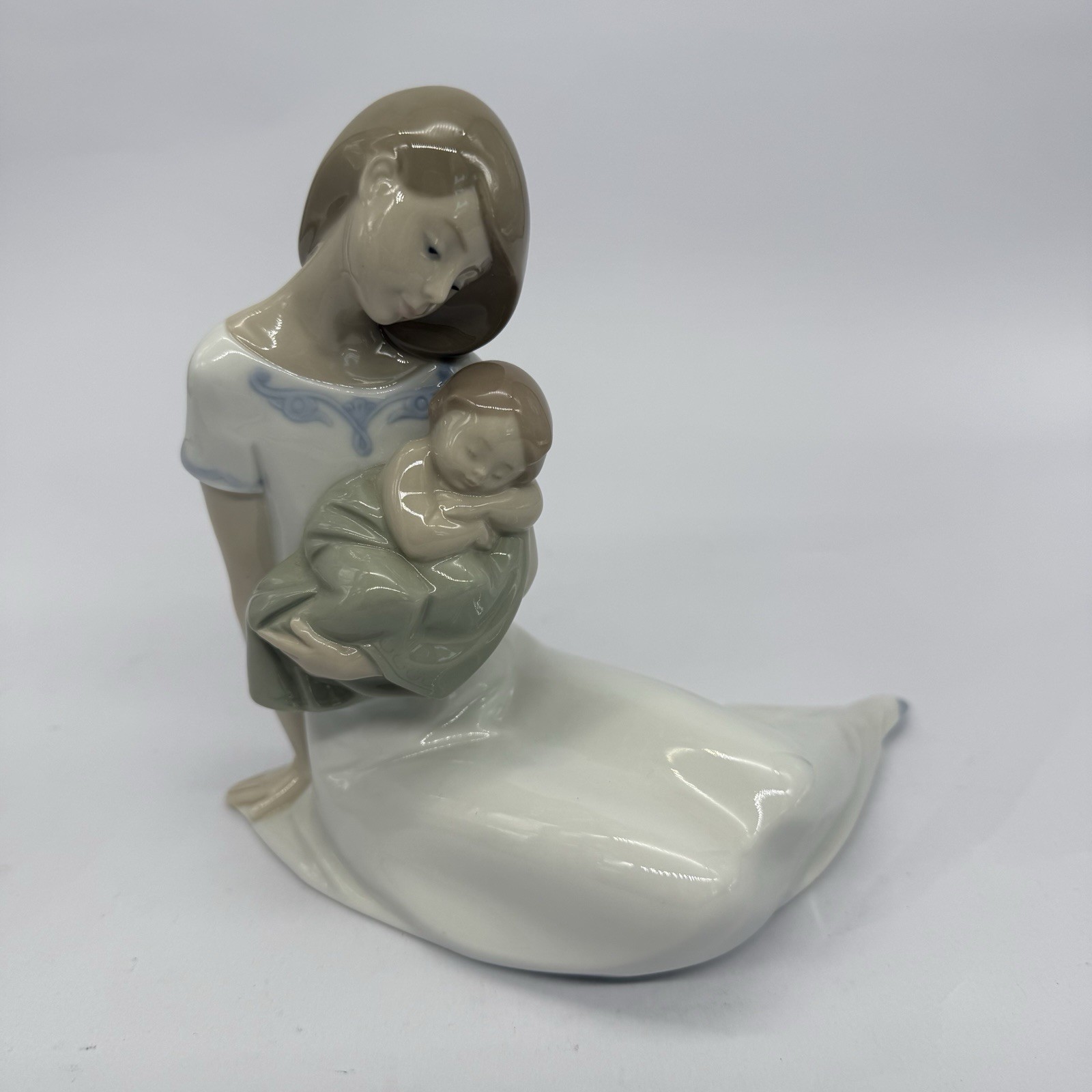 LLADRO NAO LIGHT OF MY DAYS #1446 Made in Spain 2002 Mother and Child Vintage
