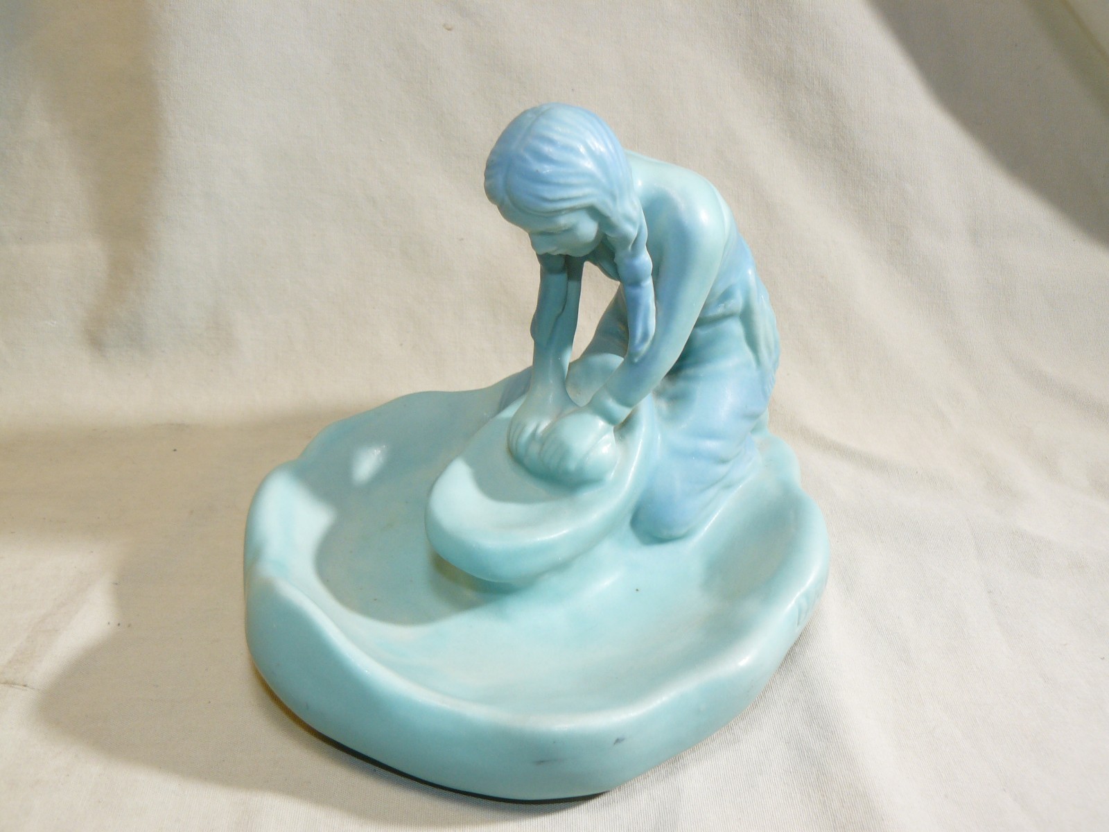 Vintage Van Briggle Art Pottery Corn Maiden Marked Gray Line 1955