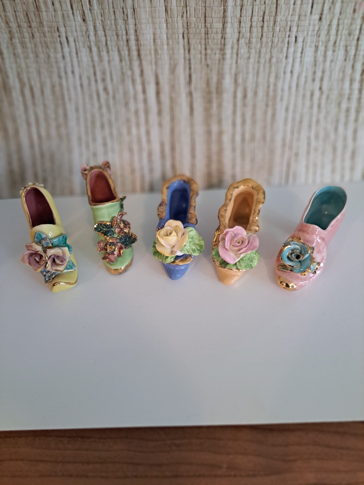 Lot of 5~Vintage Shoe Collectibles – multi-colors 🎀