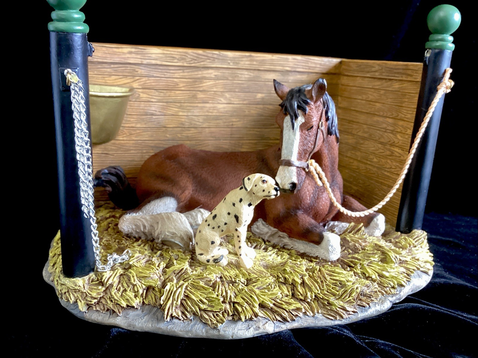 The Clydesdale Collection Anheuser-Busch “Pals” Figurine CLYD2 1998 8 X 6”