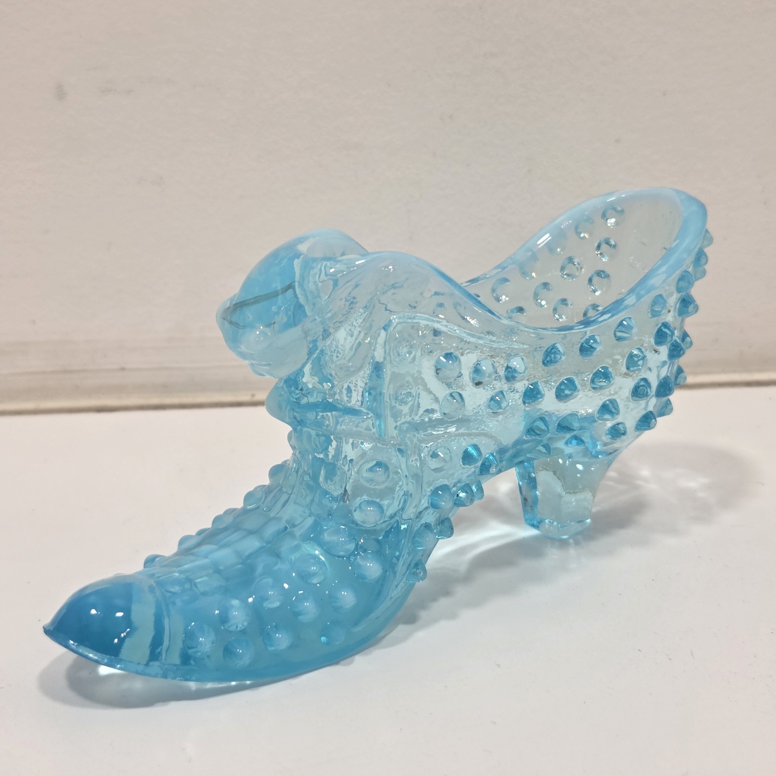 Vintage FENTON Blue Opalescent Hobnail CAT HEAD SLIPPER Shoe Figurine Chipped
