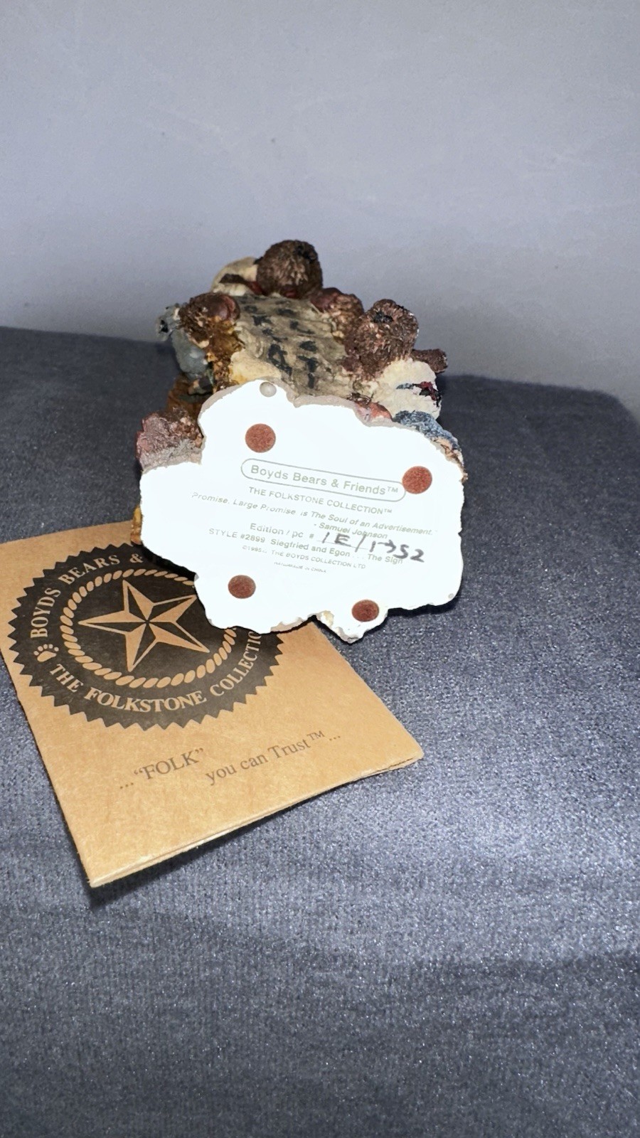 The Folklore Collection Boyds Bear w box “The Sign” Moose Figure